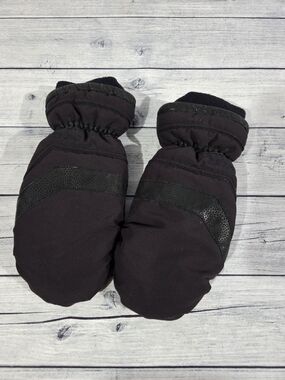 Gates Insulated Mittens